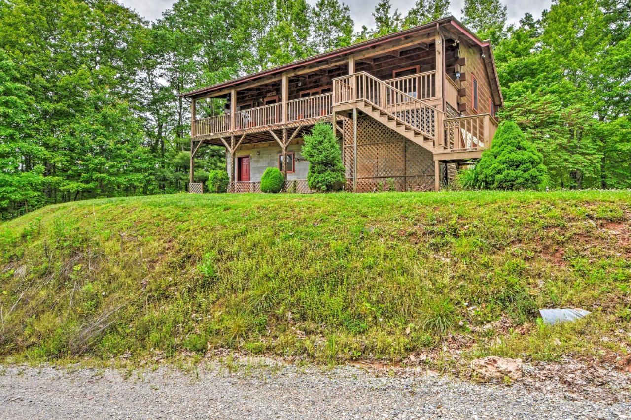 Bryson City Cabin With Hot Tub, Views And Pool Table! Luaran gambar