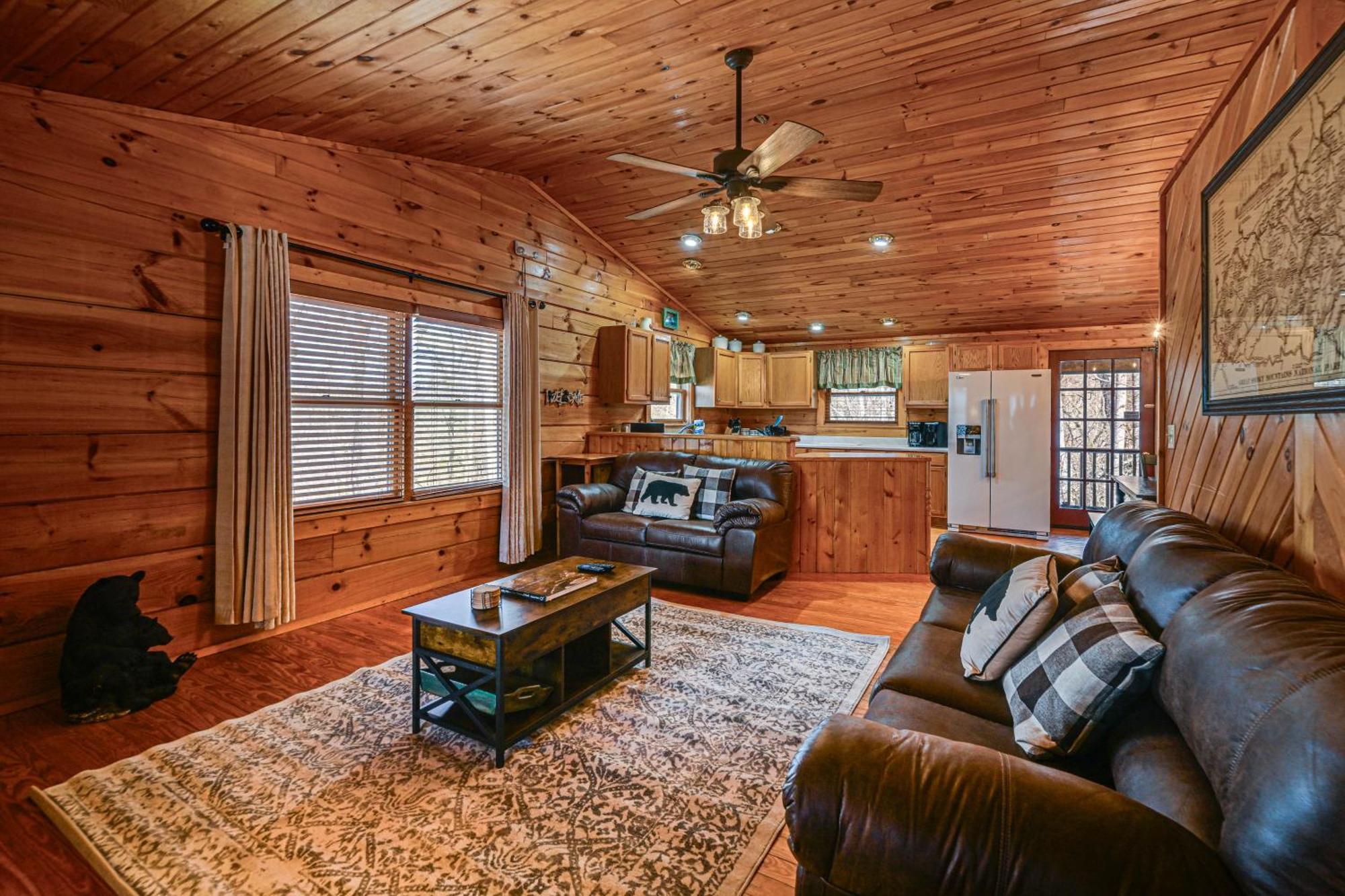 Bryson City Cabin With Hot Tub, Views And Pool Table! Luaran gambar